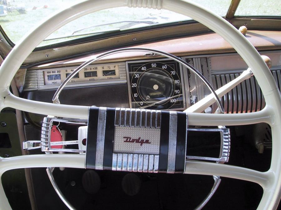  Dodge Luxury Liner Deluxe Business Coupe 1941 года  (фото 2 из 5)